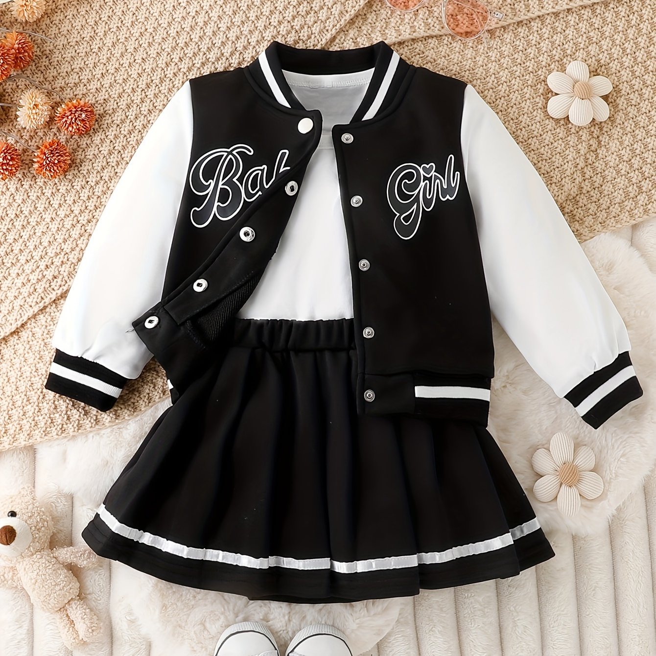 Girls' American Style Patchwork Baseball Jacket & Preppy Pleated Skirt Set, Long Sleeve Crew Neck with Alphabet Applique, Knee-Length Regular Fit for Fall/Winter, Perfect for Outdoor