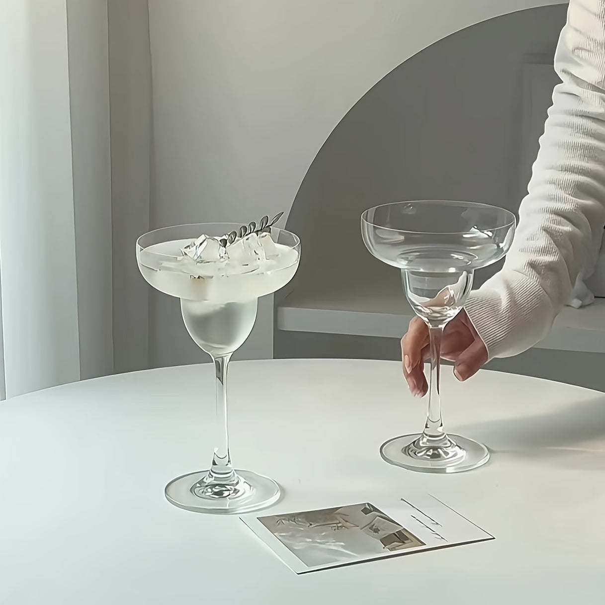 1pc/2pcs Large Margarita Cocktail Glass with Handle, Crystal Glassware, Hand Wash Only, Reusable, Insulated, Classic Design, for Frozen Margarita, Martini, Mixed Cocktails
