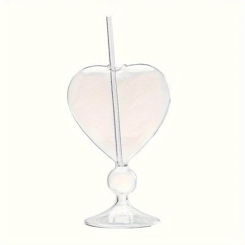 Elegant, Romantic Heart-Shaped Crystal Cocktail Glass with Matching Straw - Perfect for Martini, Wine, Juice & Whiskey - Ideal Home Bar Accessory & Party Gift