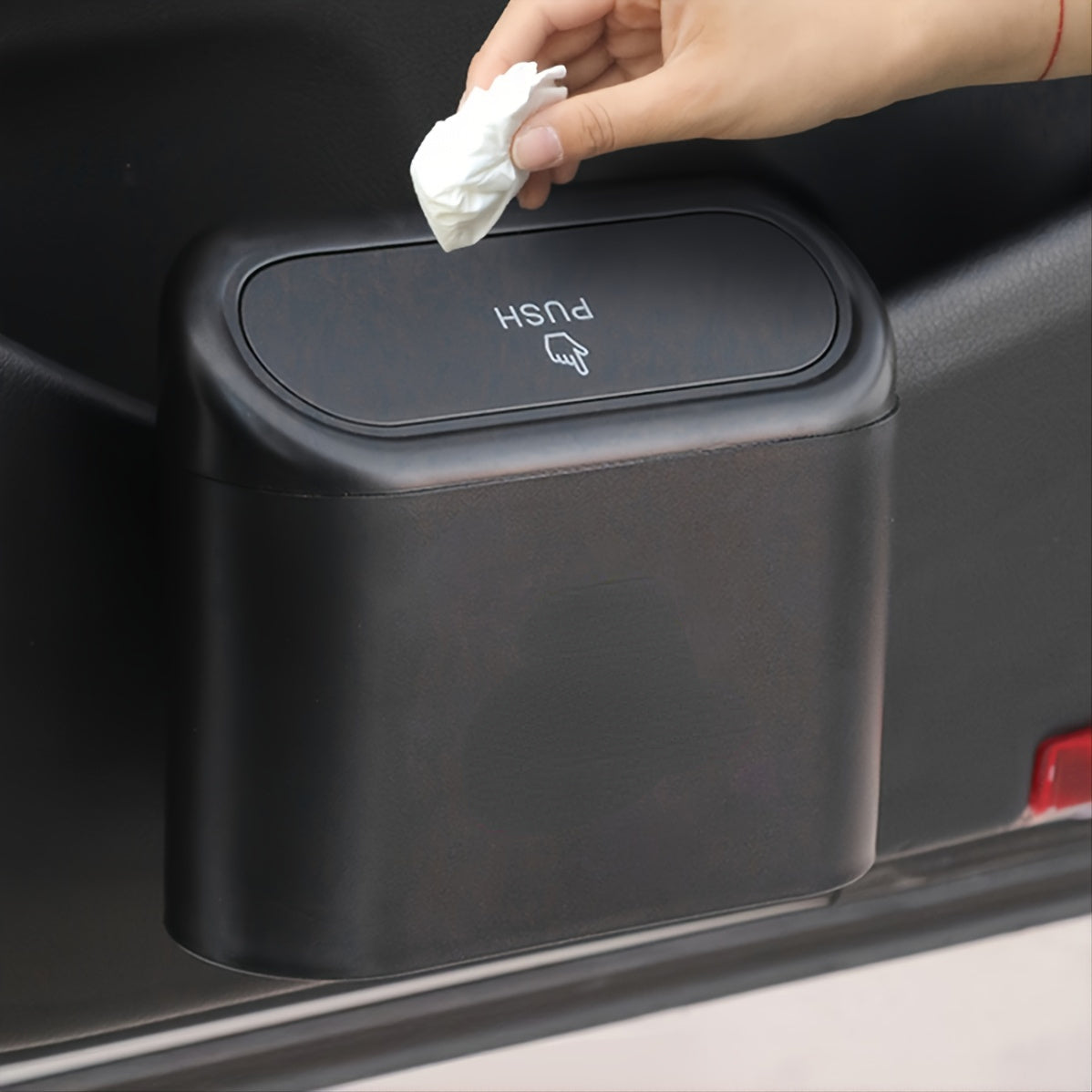 Compact Flip-Top Lid Car Trash Can - Durable, Easy to Clean Garbage Bin for Vehicle Use