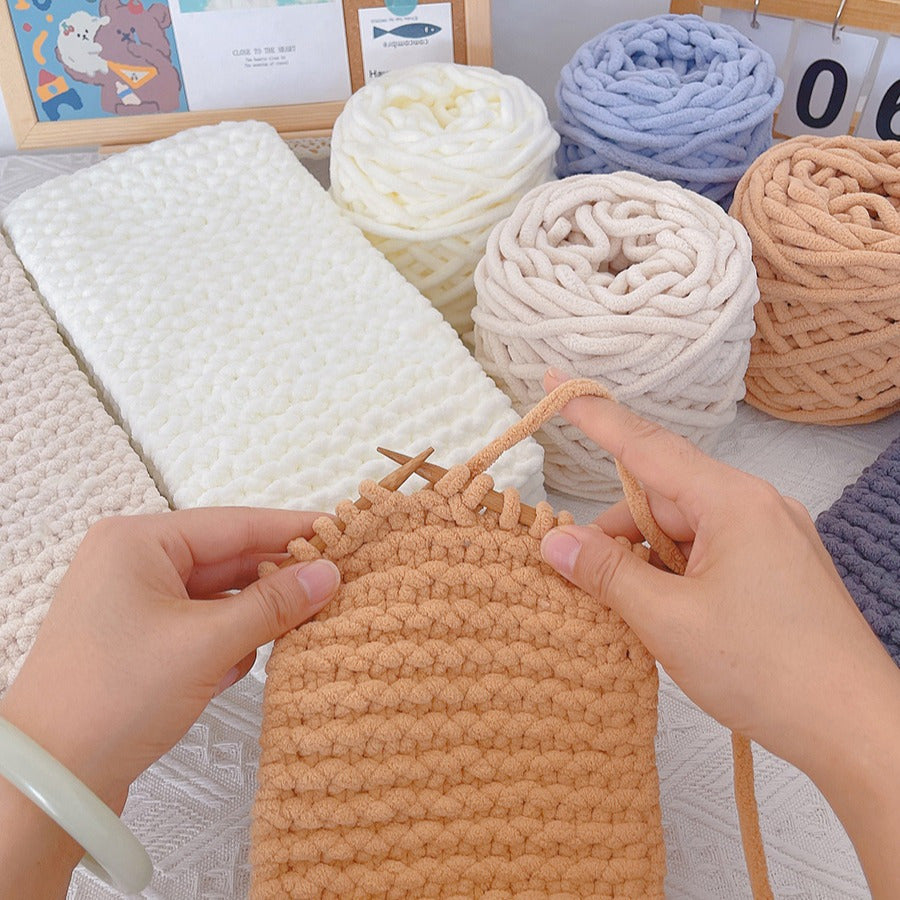 5pcs Ultra-Soft Chunky Chenille Yarn - Perfect for DIY Knitting & Crochet Projects, Scarves, Hats, Blankets | Available in Multiple Colors