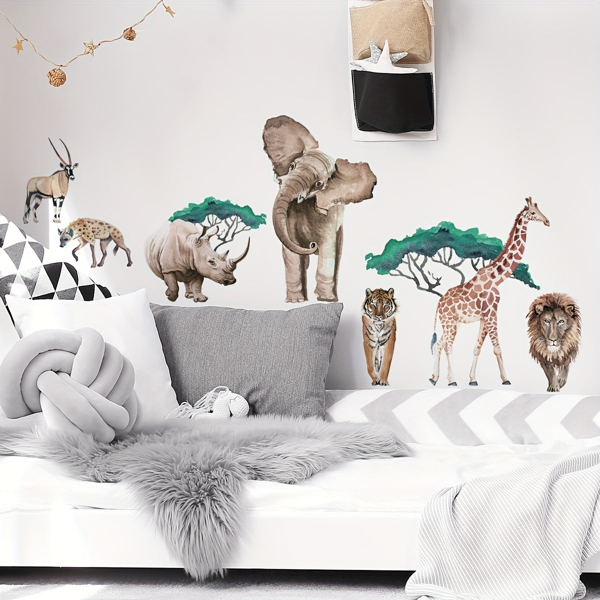 3pcs World Animal Distribution Decoration Map, Bedroom Decoration Wall Stickers
