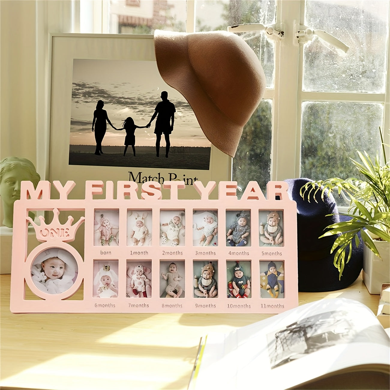 A Combination Photo Frame to Document The Growth of Your Baby, Capturing Every Beautiful And Adorable Moment. It Can Hold One Main Picture And Twelve Monthly Photos, Suitable for Placing on a Desk, Vanity, Bedside Table, Or Hanging on The Wall.