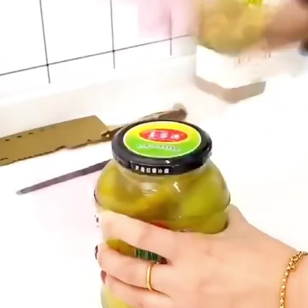 Professional Can Opener - Easy-to-Use, Efficient, Compact for Home Kitchen Use