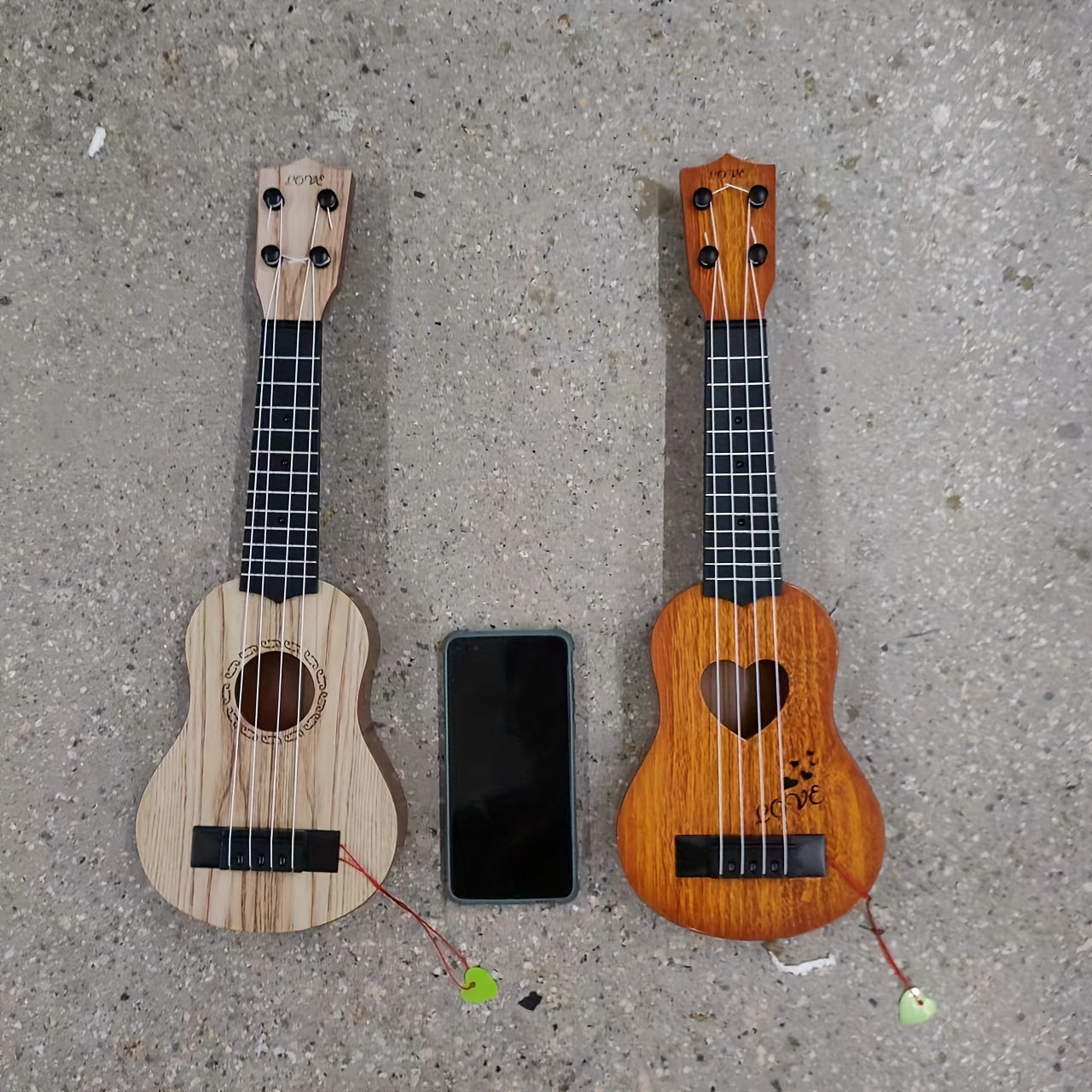 Interactive Children's Playable Ukulele Toy Guitar Set with Strings for Ages 3-6, Perfect Christmas and New Year Gift