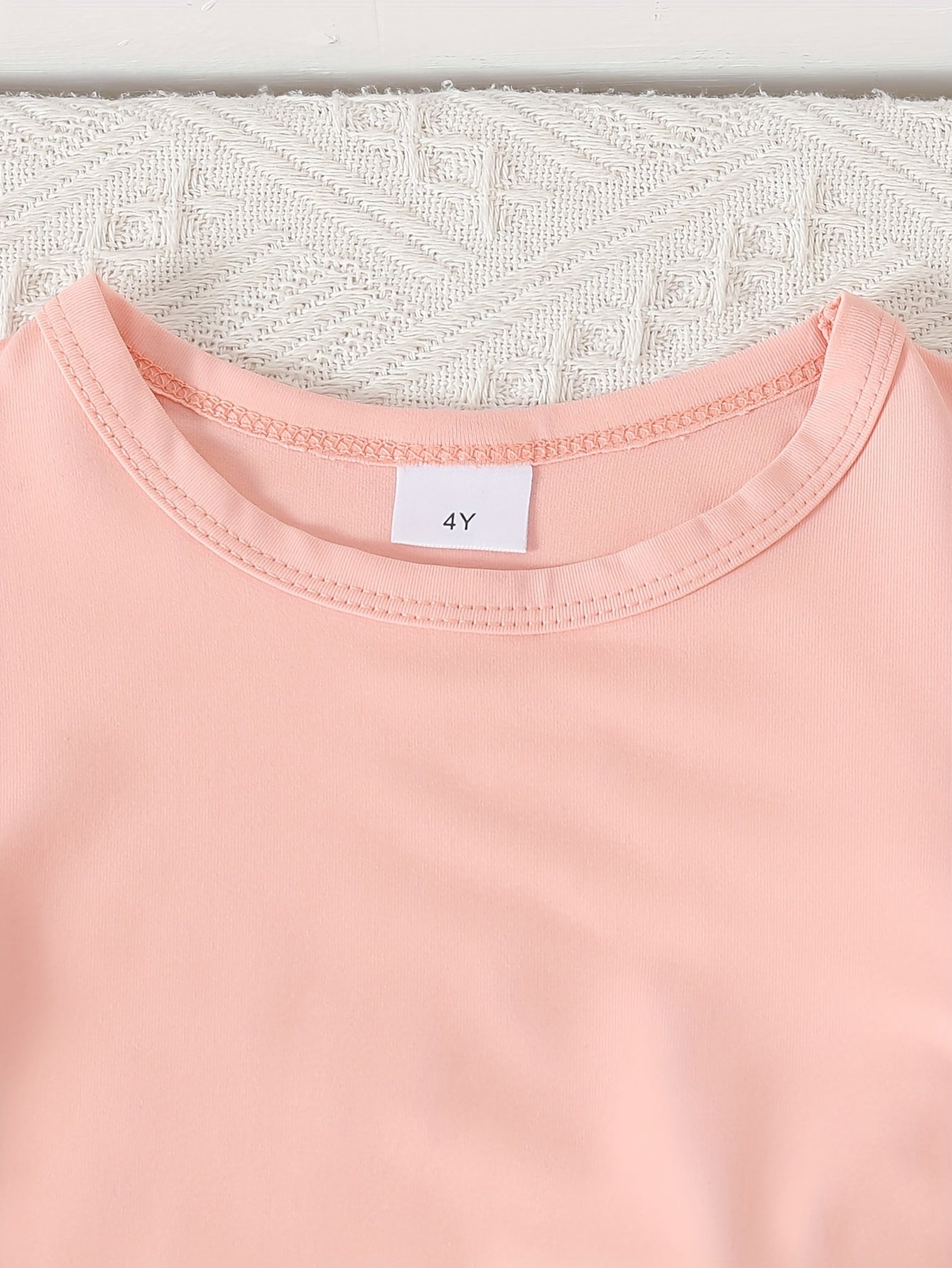 Girls' Pink Bow-Tie Denim Outfit - Short Sleeve T-Shirt & High-Waisted Pants with Adjustable Drawstring Waist, Soft Non-Stretch Fabric, Casual Spring Summer Fall Playwear, Denim Shorts for Girls, Spring Summer Clothing, Playful Design, Soft Fabric, Perfec