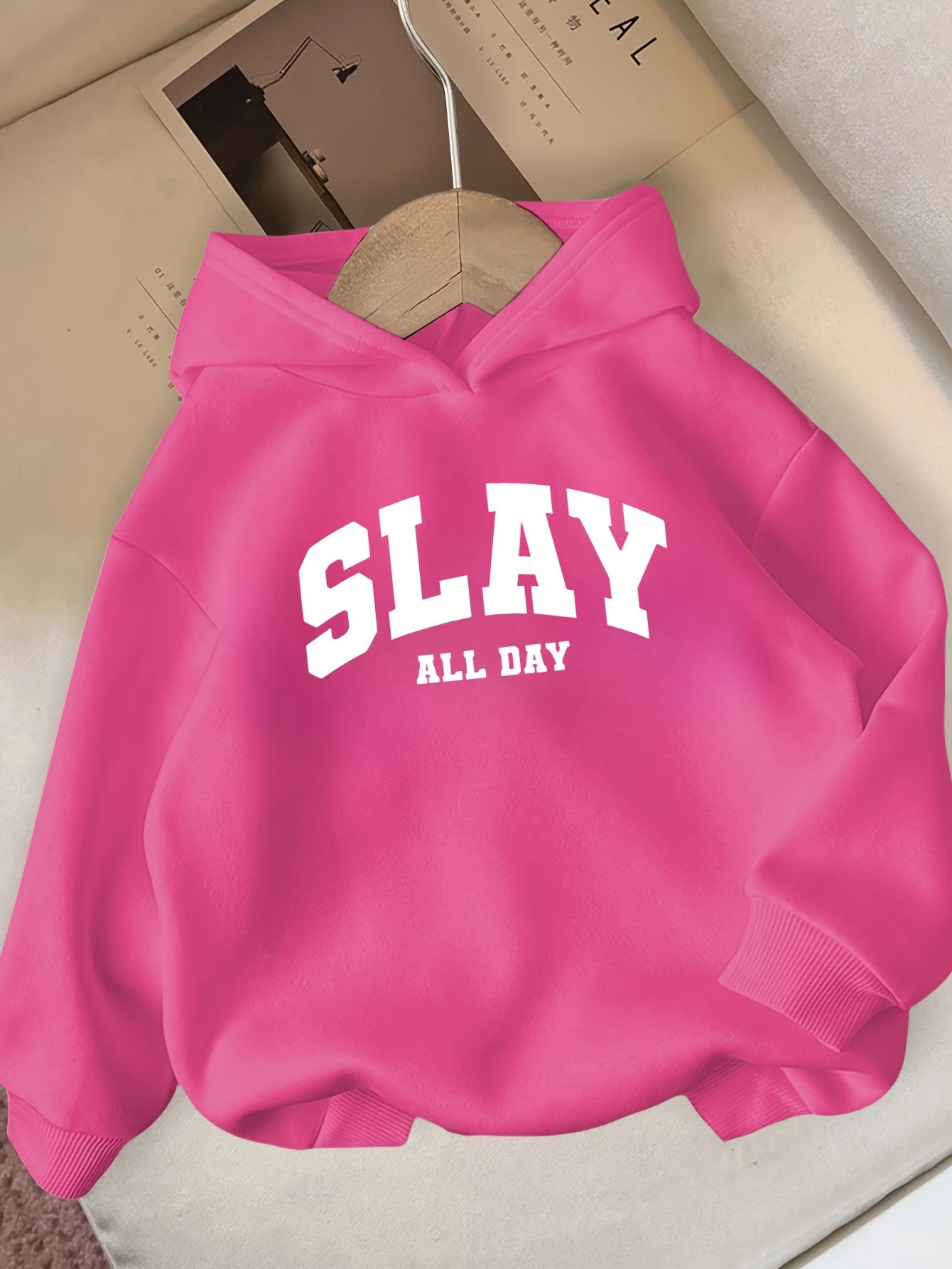Girls' Pink "SLAY ALL DAY" Hooded Sweatshirt - Casual Long Sleeve Winter Pullover with Bold White Lettering, Regular Fit for Autumn & Winter, Winter Clothes for Girls, Comfortable Fit