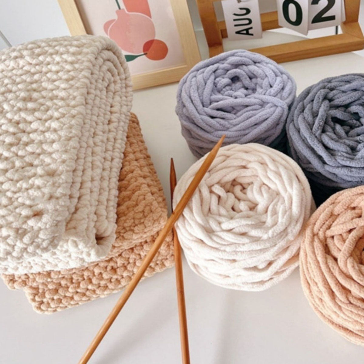 5pcs Ultra-Soft Chunky Chenille Yarn - Perfect for DIY Knitting & Crochet Projects, Scarves, Hats, Blankets | Available in Multiple Colors