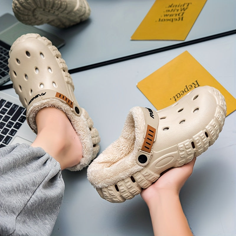 Unisex Winter Fleece-Lined Slip-On Clogs with Removable Plush Inner Lining, Non-Slip EVA Sole & Thick Insulation for Snow & Cold Weather - Beige Casual Shoes for Men and Women, Winter Shoes, Outdoor Footwear, Unique Tread Pattern, Durable Grip Footwear