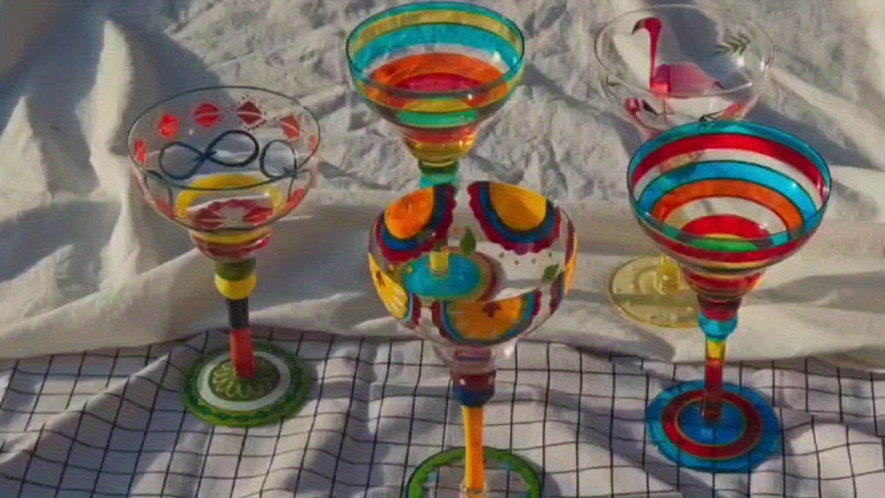 [Hand-Painted Margarita Glasses] Colorful Hand-Painted Margarita Glasses | Unique Floral & Geometric Design Cocktail Goblets for Home Bars | Hand Wash Only