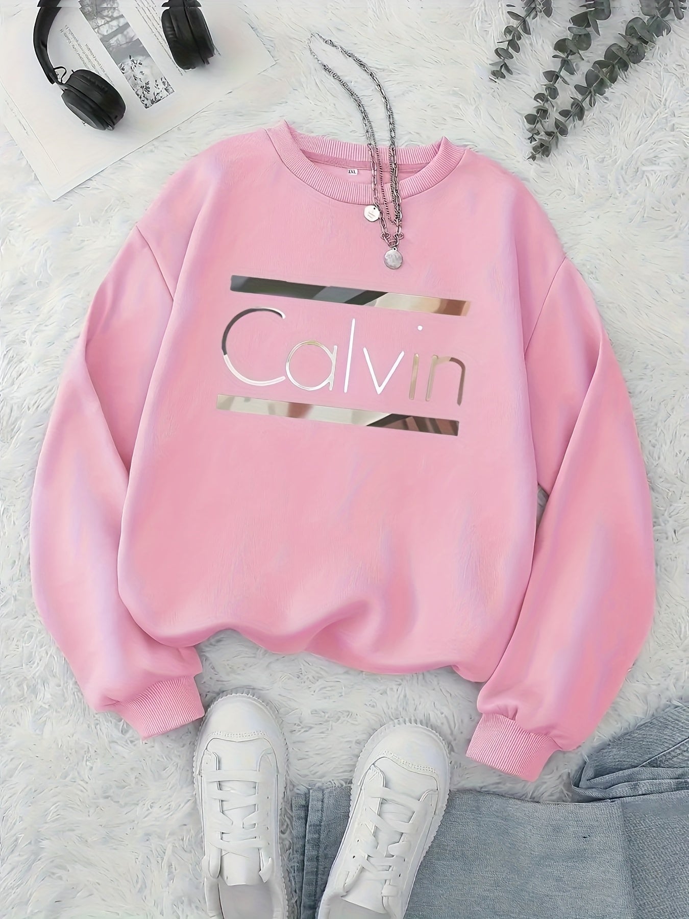 Women'S Casual Crew Neck Sweatshirt with "Calvin" Letter Print - Soft Blue, Long Sleeves, All-Season Comfort, Casual Wear|Graphic Sweatshirt|Comfortable Fit, Sweater Hoodie