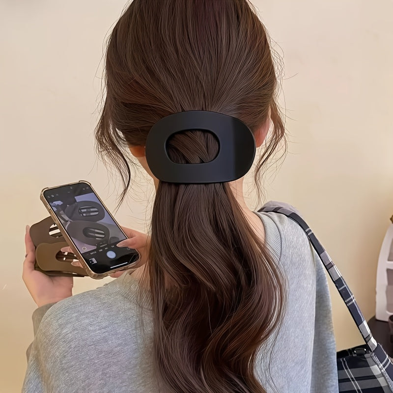 4-Pack Black Duckbill Hair Clips - Strong Grip Flat Round Hair Clips with Ergonomic Curved Design, No-Slip Jaw Clips for Women, Large Hair Clips for Thick/Thin Hair, Everyday & Special Occasions, Secure Hair Grip | Stylish Hair Accessory | Comfortable Hai