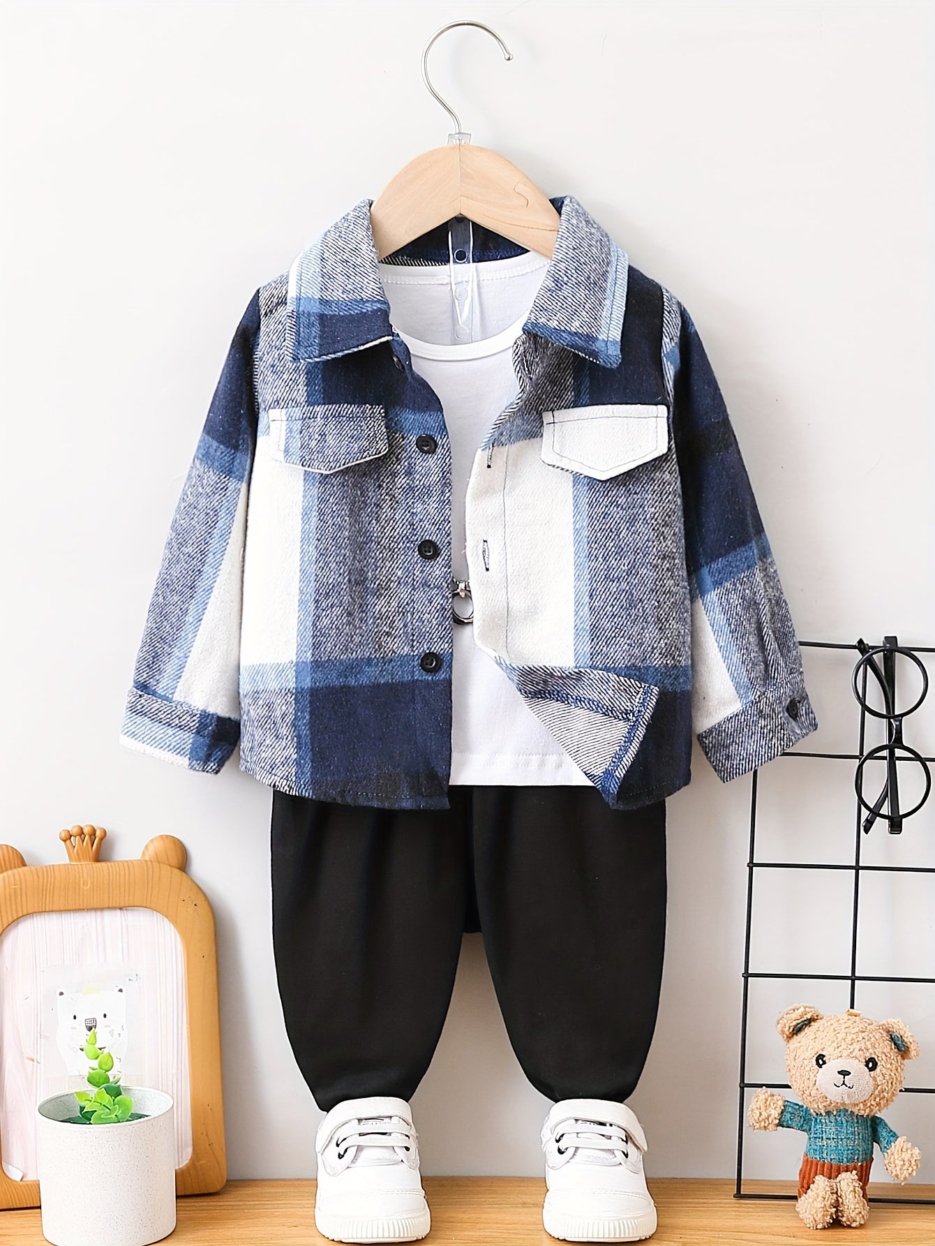 Baby Boys Stylish Lapel Plaid Coat Solid Color Trousers 2pcs Cotton Outdoor Set For Autumn And Winter Without T-shirt