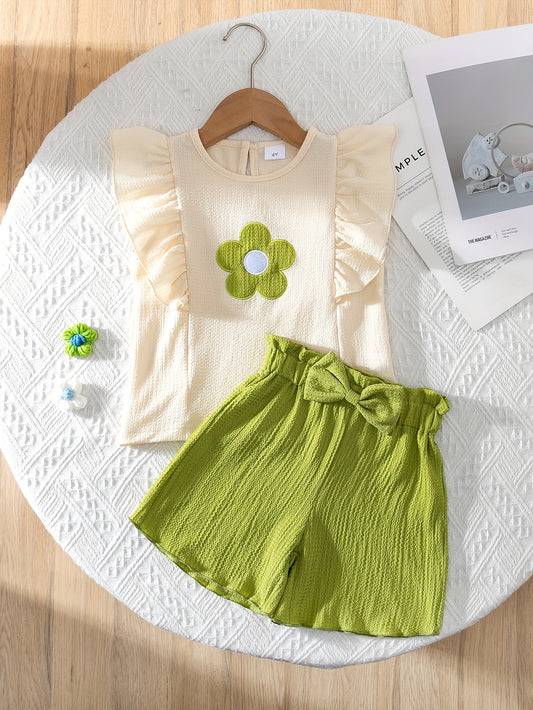 Young Girl Fashion Casual Floral Small Flutter Sleeve Button- Neck Vest Solid Color Elastic Waist Lace Shorts Set for Summer, Perfect for Outdoor