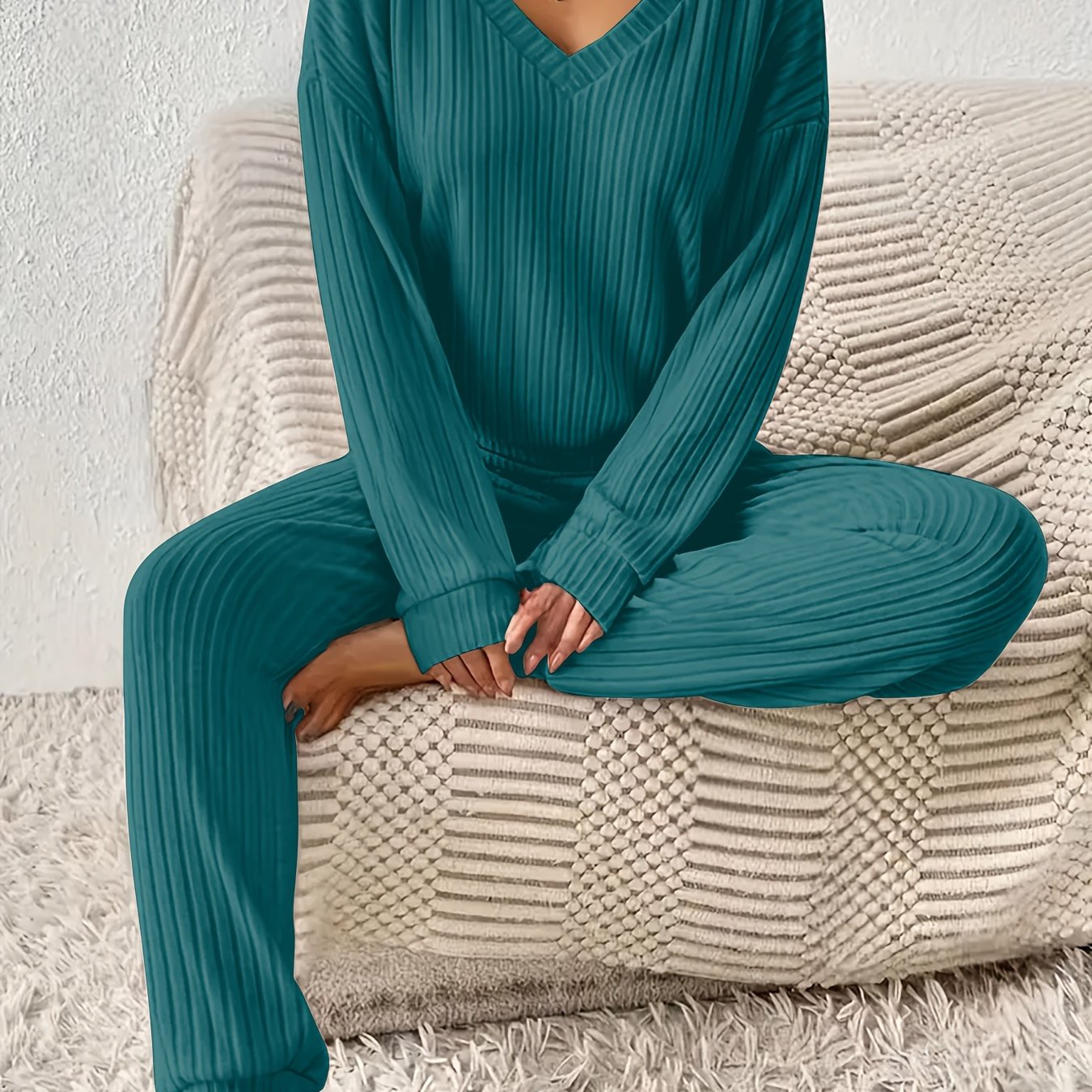 Stylish Solid Color Casual Long Sleeve Pantsuit for Women - V-Neck Ribbed Knit Top and Joggers Set, Perfect for Fall/Winter