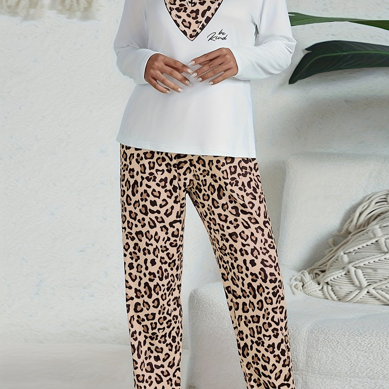 Womens Cozy Leopard Print Pajama Set - Comfy Long Sleeve Top with Heart Accent, Soft Pajama Pants - Ideal for Lounge & Sleep