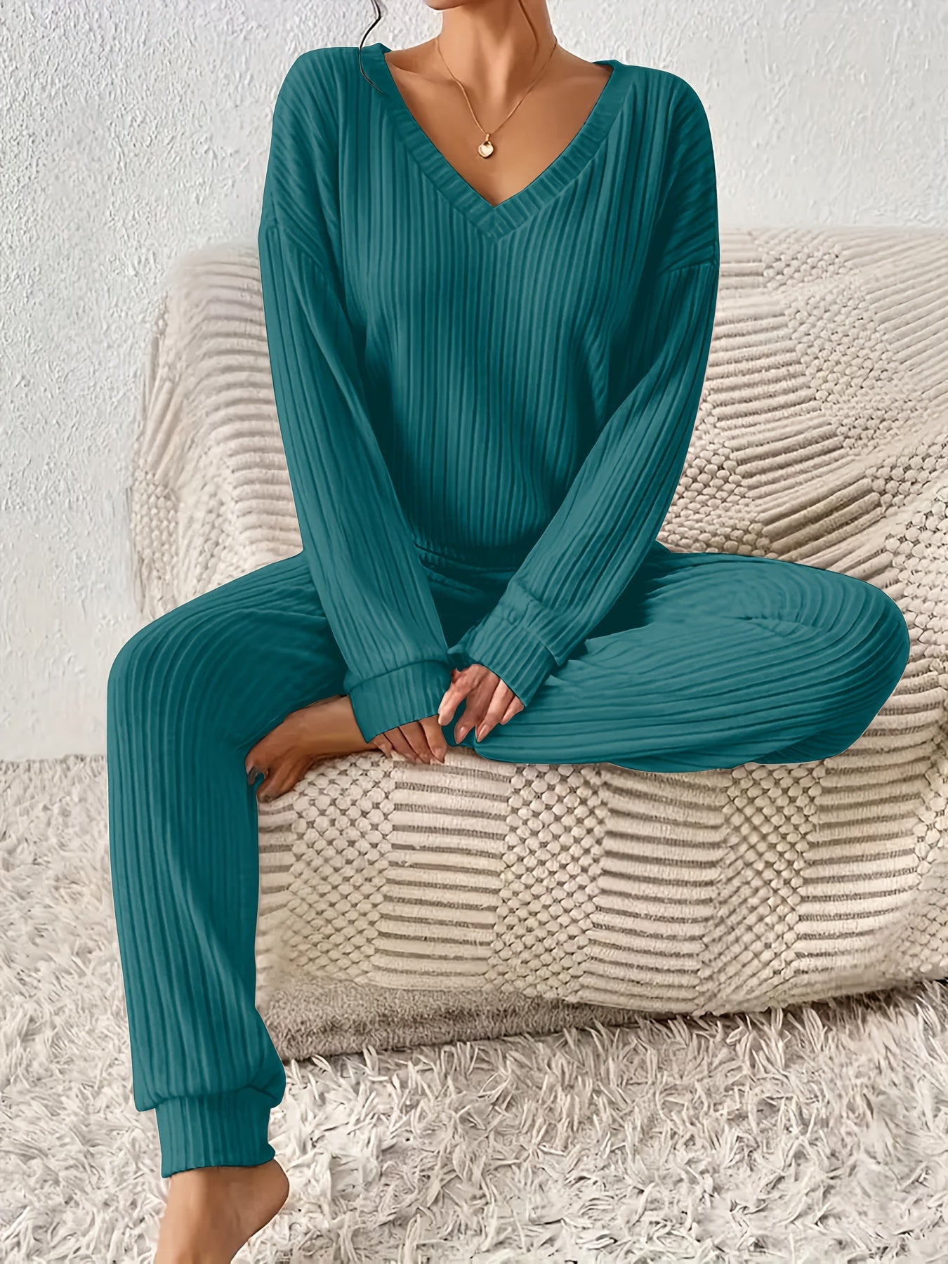 Stylish Solid Color Casual Long Sleeve Pantsuit for Women - V-Neck Ribbed Knit Top and Joggers Set, Perfect for Fall/Winter