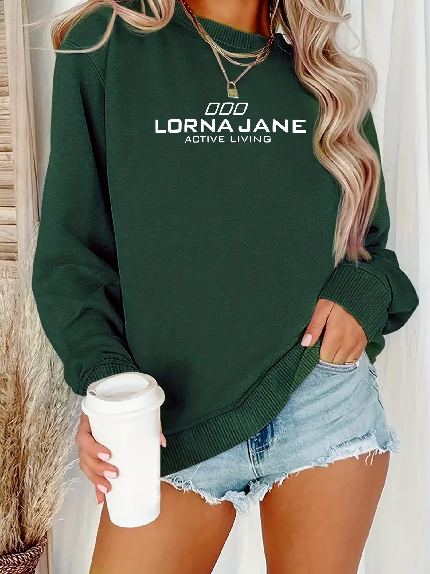 Women'S Green "Lorna Jane Living" Graphic Sweatshirt - Casual Long Sleeve Crewneck, Machine Washable Polyester, Perfect for Fall/Winter, Ladies Sweaters