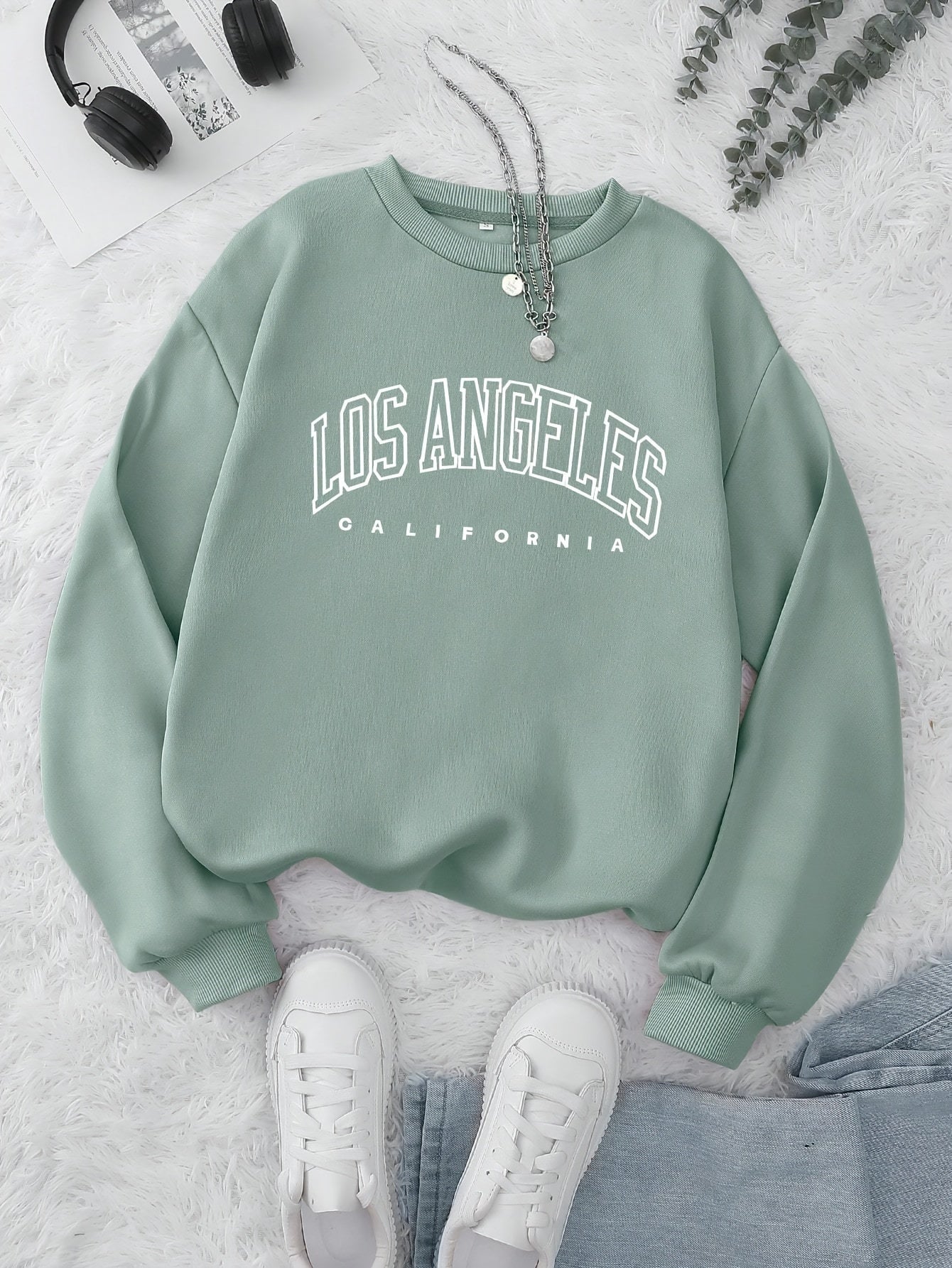 Cozy Letter Print Crew Neck Pullover Sweatshirt - Fashion Sweatshirts for Women - Soft, Casual, Long Sleeve, Fall and Winter Essential, Comfortable Women's Clothing for Everyday Wear