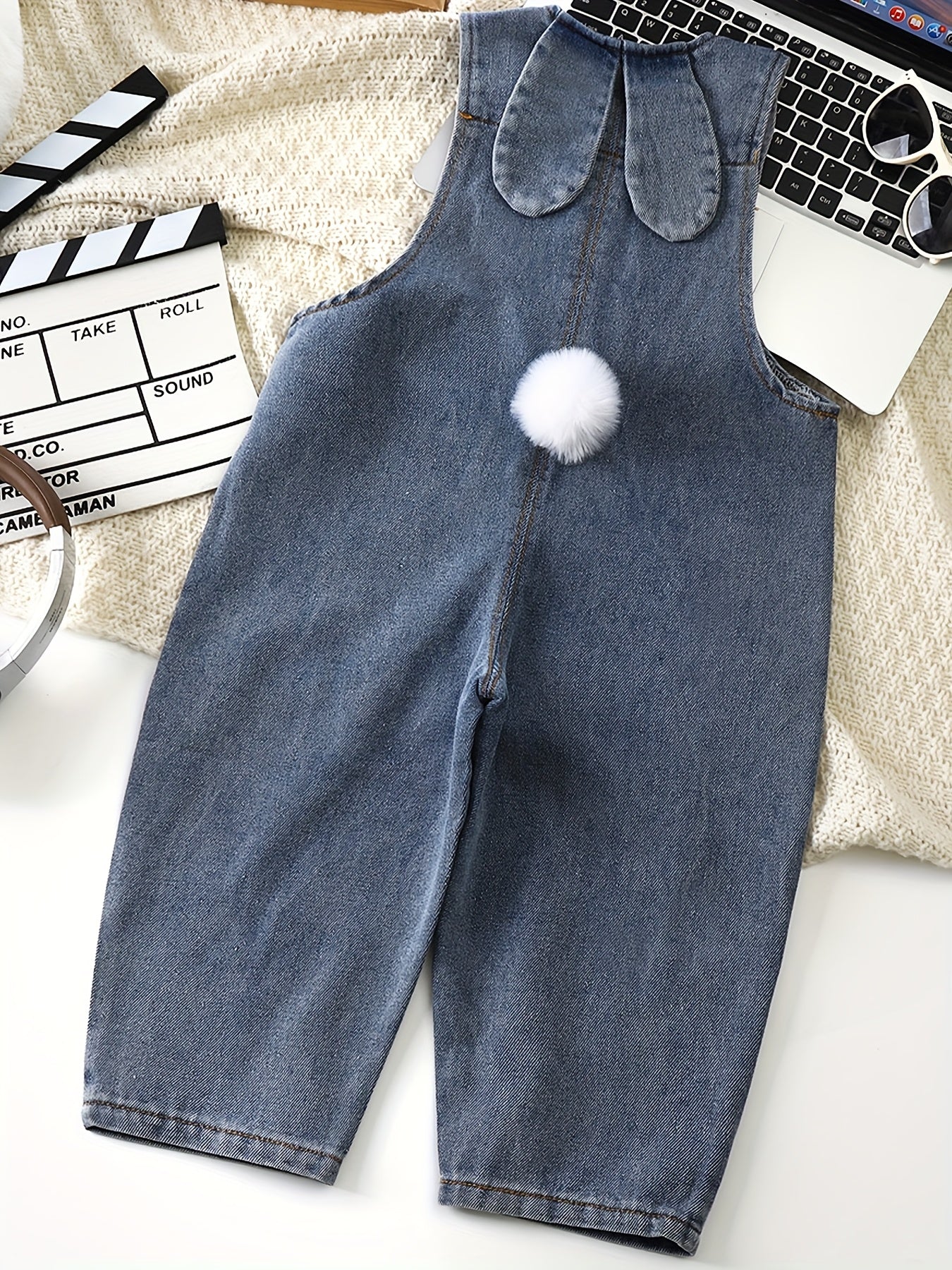 [Light Blue Denim Overalls Casual] Adorable Youngsters' Light Blue Denim Overalls with Rabbit Ear Details - Casual, Loose Fit for Spring & Autumn, Machine Washable, Perfect for Outdoor