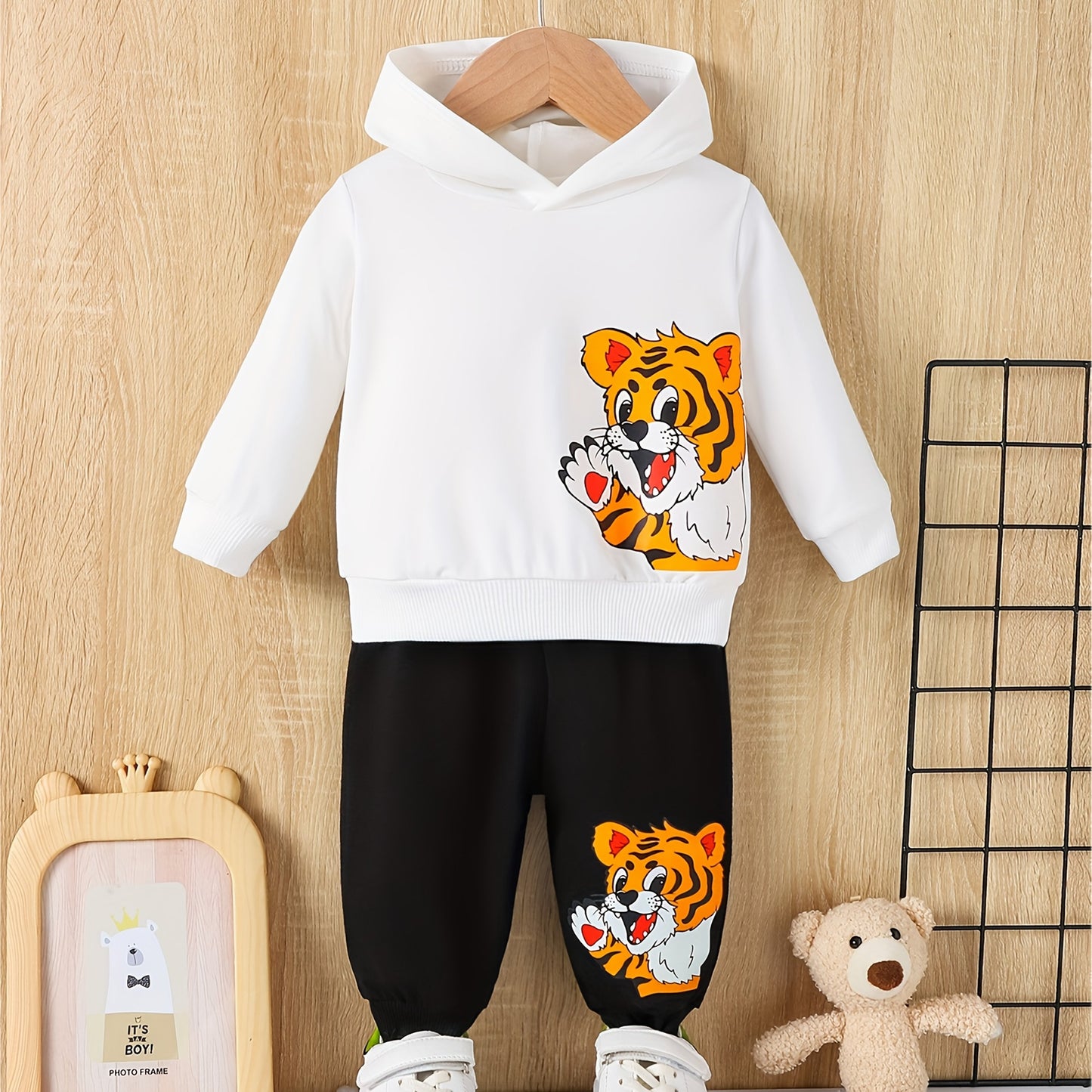 Toddler Baby Boy Clothes Set Long Sleeve Sweatshirt Top Casual Pants Fall Winter Outfit Sweatsuit, Perfect for Outdoor