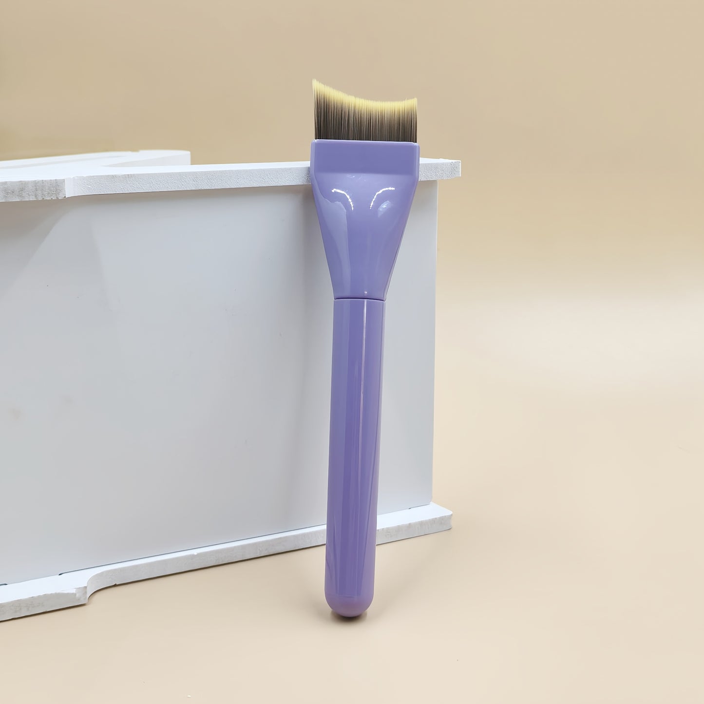 Ultra-Thin Foundation Brush, Lightweight Facial Contour Brush, Flat Head Mask Brush, Hybrid Foundation Cream Makeup Brush, One-Brush Skincare Tool