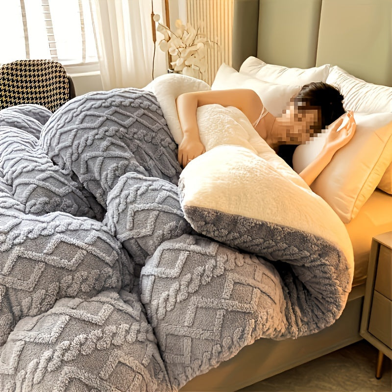 Soft and Thick Luxurious Taffeta Comforter - Machine Washable for All Seasons - Perfect for Bedroom, Guest Room, and Hotel Use