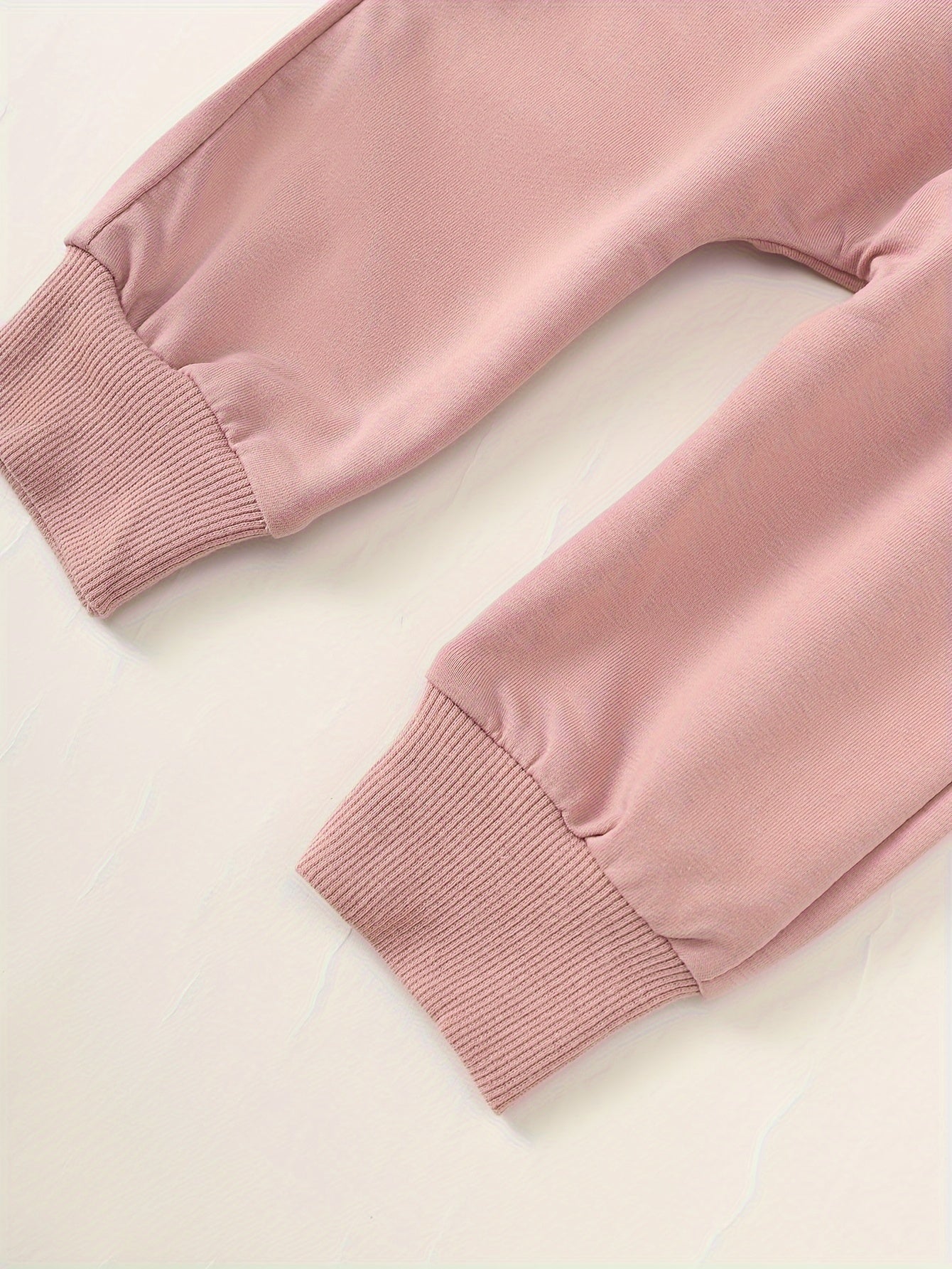 [Baby Girl Sweatshirt] 2pcs Baby Girl Letter Pattern Long Sleeve Sweatshirt | Solid Color Round Neck Trouser Suit, Outdoor Cloth