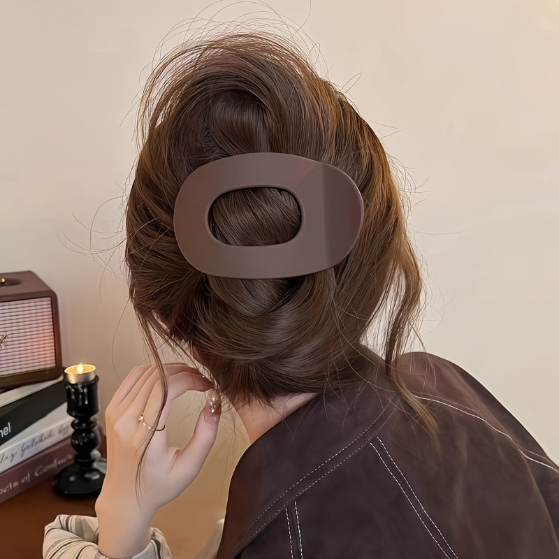 4-Pack Black Duckbill Hair Clips - Strong Grip Flat Round Hair Clips with Ergonomic Curved Design, No-Slip Jaw Clips for Women, Large Hair Clips for Thick/Thin Hair, Everyday & Special Occasions, Secure Hair Grip | Stylish Hair Accessory | Comfortable Hai