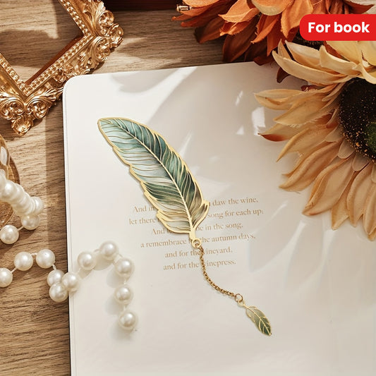 Vintage-Inspired Feather-Shaped Bronze Metal Bookmark with Dangling Chain Pendant - Elegant Accessory for Book Lovers, Writers, and Literature Enthusiasts - Unique Gift Idea for Birthday, Anniversary, or Holiday