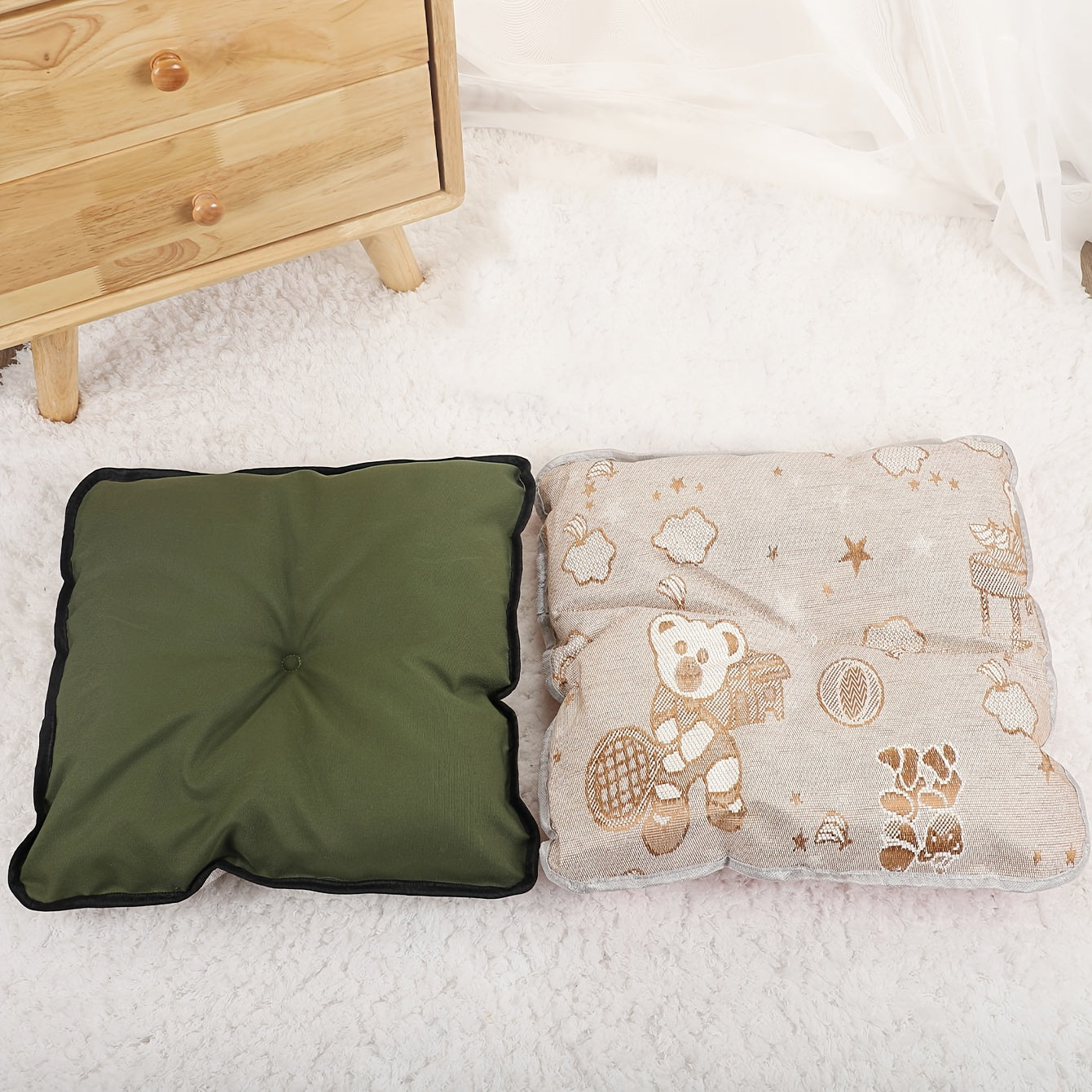 Cozy Pet Tent for Cats and Dogs - Soft and Comfortable Sleeping Nest with Solid Color Design Christmas Gift